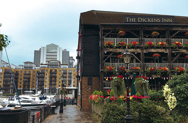 The Dickens Inn