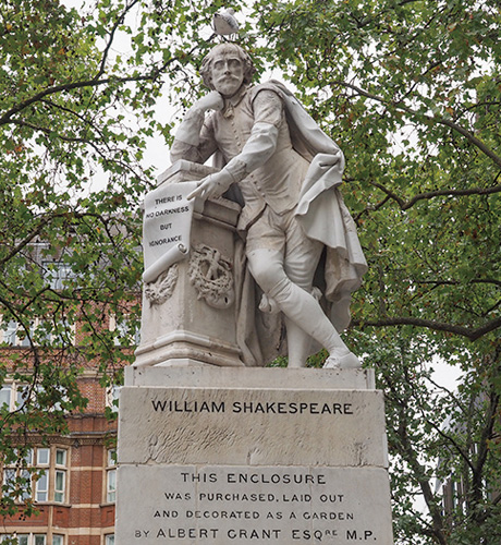 ウィリアム・シェイクスピア像
