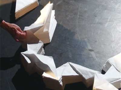 芸術性の高い人形？劇 -