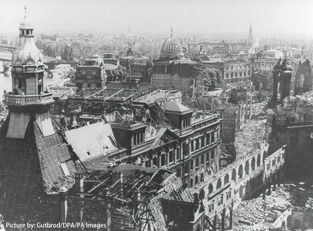 Dresden view 1930s hi-res stock photography and images - Alamy