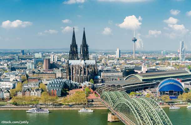 大聖堂が見守るドイツ西部の古都ケルンの魅力再発見！ -