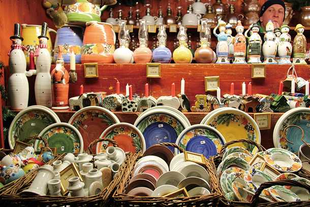 ドイツ最古で3大クリスマスマーケットの一つ - ドレスデンのシュ