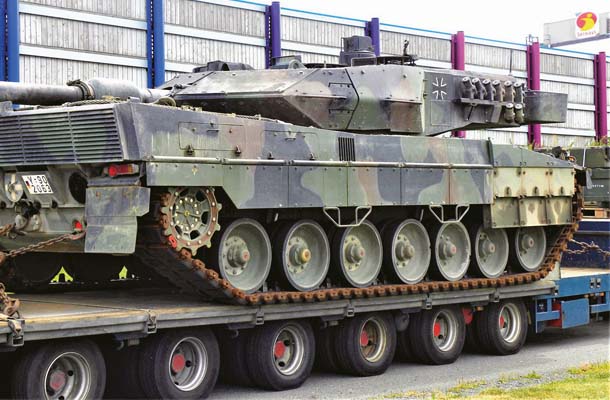 レオパルド2型戦車は欧州などで約2000両が使われている（筆者撮影）
