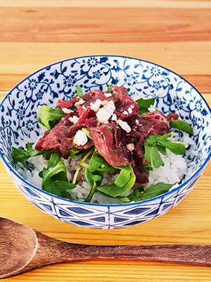 カルパッチョ肉丼