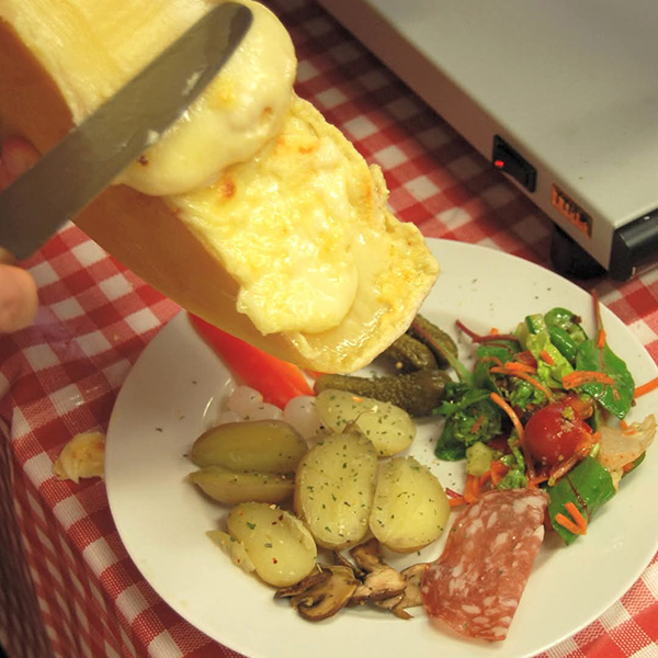 Schweizer Restaurant à la carte in der Schweizer Kochschule