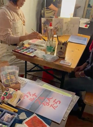 2025年末に開催されたアートマーケットの様子