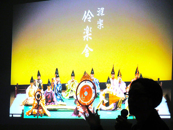 1300年近く受け継がれてきた雅楽の演奏