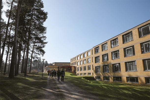 ADGB連邦学校の外観