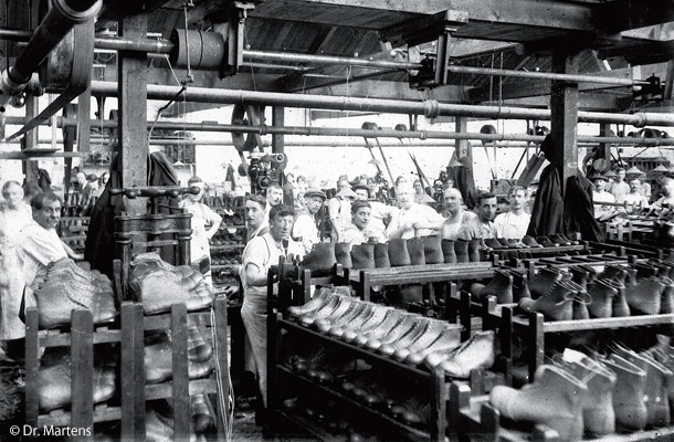 1930年代のコブスレーン工場