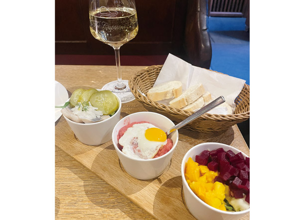伝統食「ラプスカウス」