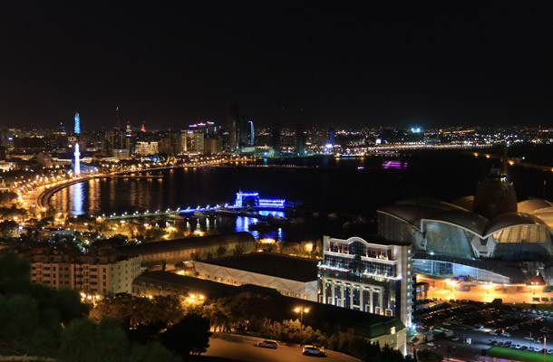 高台にある公園からみる夜景